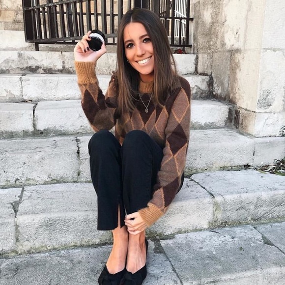 BLOGGERS FAVORITE!! GORGEOUS ZARA Argyle Sweater - Picture 2 of 8